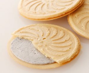 いそべくりーむさんど《上毛かるたデザイン》